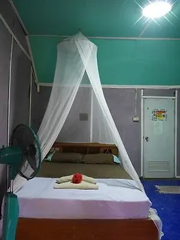 Klong Jark Bungalow Ko Lanta فندق