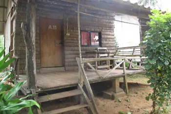 Klong Jark Bungalow Ko Lanta Thailand